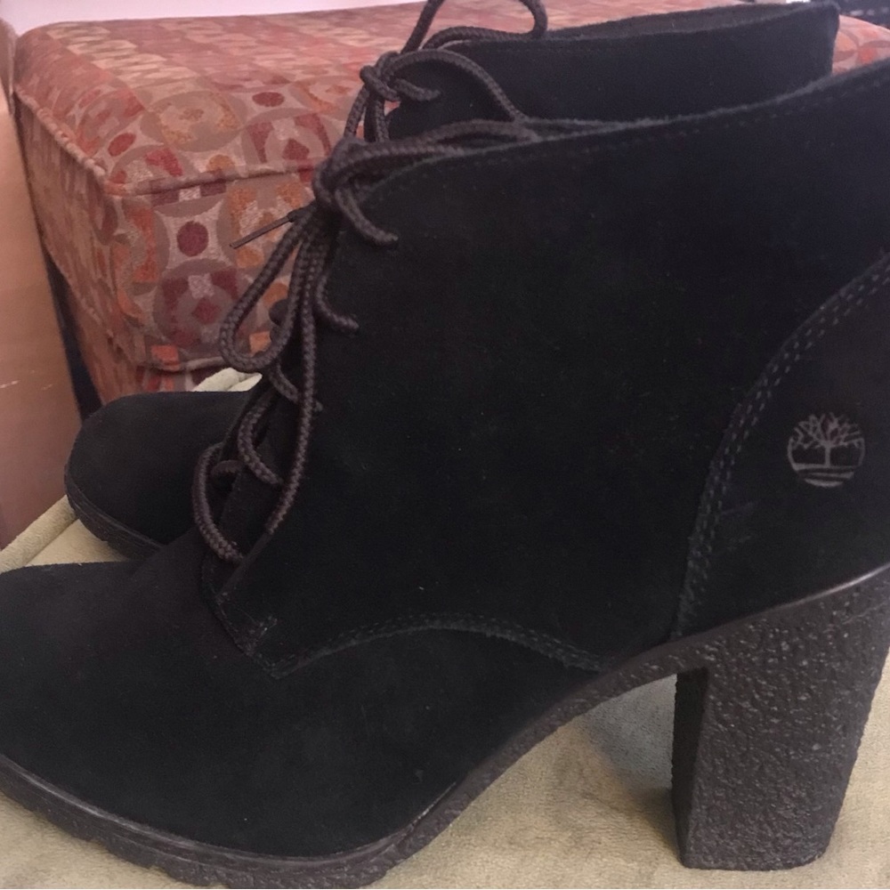 Women’s Timberland boots with heel size 9 1/2